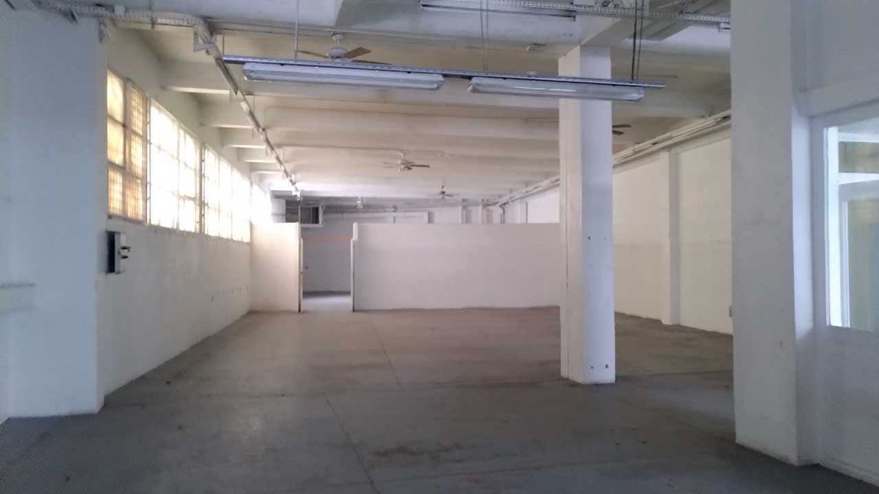 Transformation d’un entrepôt en habitations